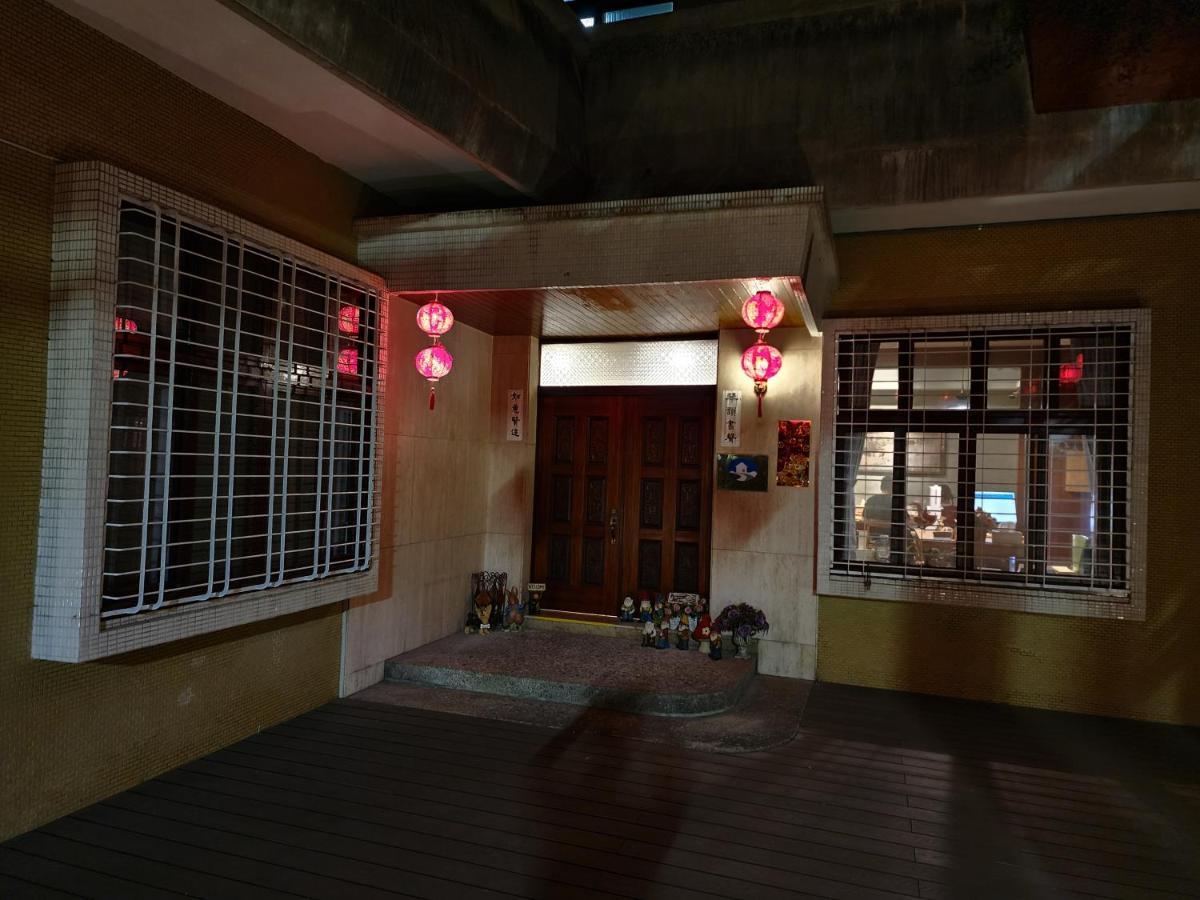 藏風民宿the Wind Guesthouse 2022 Tainan Buitenkant foto